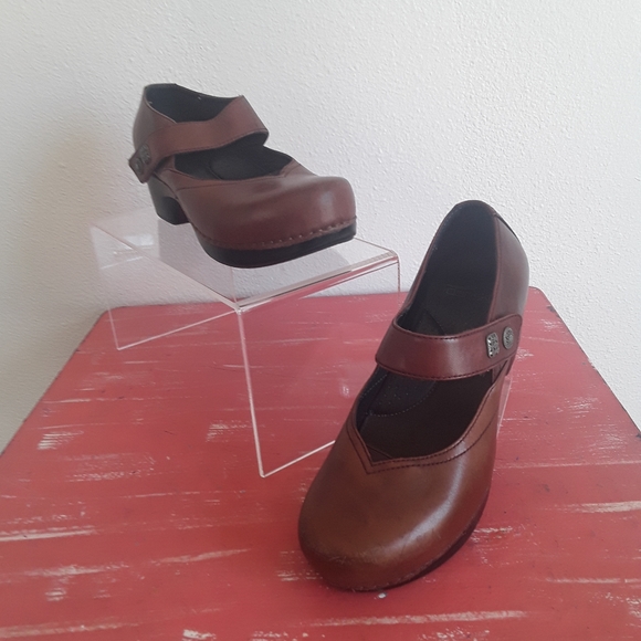 Dansko Shoes - Dansko Brown Distressed Leather Mary Jane Clogs
